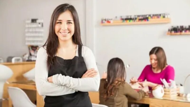 Do You Tip the Owner of a Beauty Salon? Expert Tips and Guideline